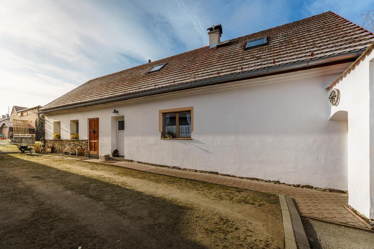 Prizemi Vesnicke Usedlosti - Cozy Village Homestead Vidov Eksteriør bilde